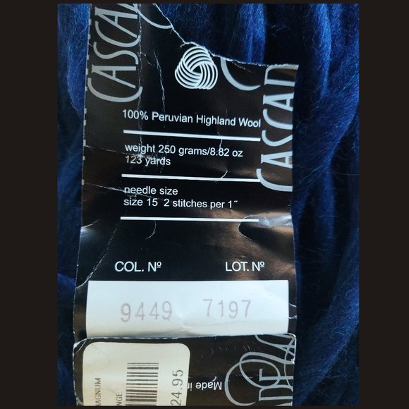 Wool. 100% Peruvian highland wool. - Picture 2 of 3
